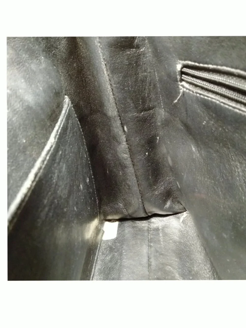 Authentic Chanel Vintage CC Shoulder Bag Black Quilted Leather Gold Chain Bag - Picture 11 of 16